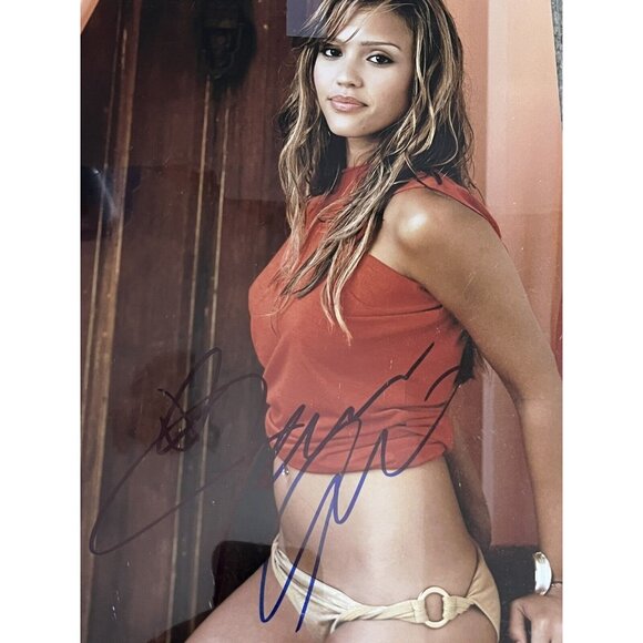 Auto Jessica Alba Signed 14”x11” Global Authentics COA Autograph Sexy Sin City - Picture 2 of 4